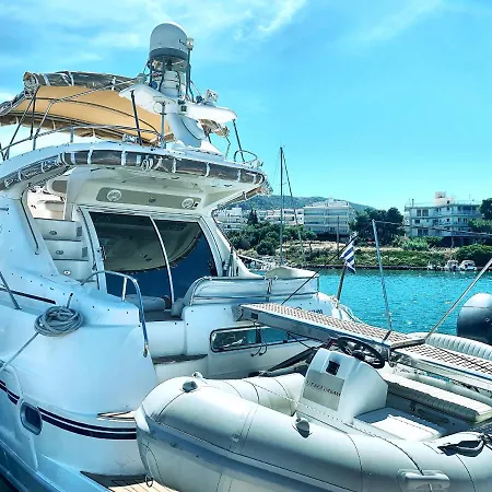 Botel Seadream